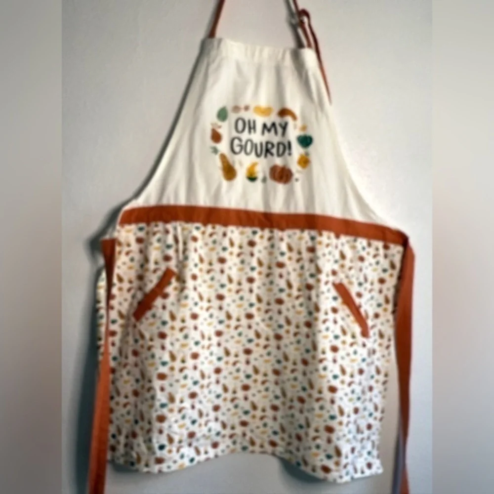 Paper Source “Oh My Gourd” Fall-Themed Apron with Orange Trim, 2 Pockets. OS.